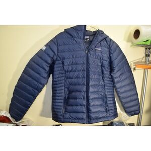 Patagonia Down Sweater Hoody Blue Jacket WOMENS L White House Facebook Lobbyist